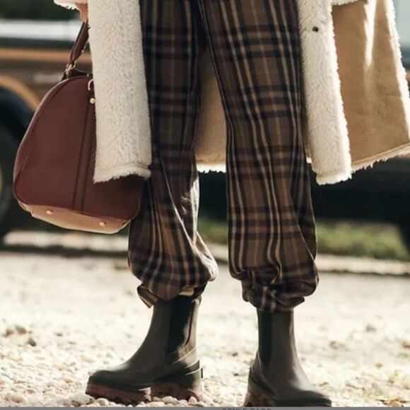 Sorel Brex Chelsea Boots in Burgundy/Purple 9 - Picture 6 of 7